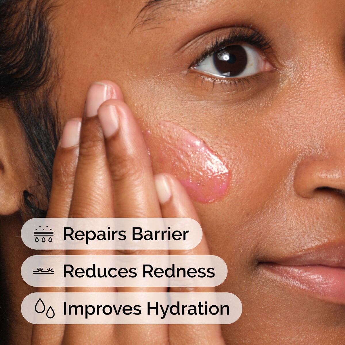 soothing-and-barrier-support-serum-set-m3 ord-soothing-barrier-support-serum-model-application-with-benefits.jpg